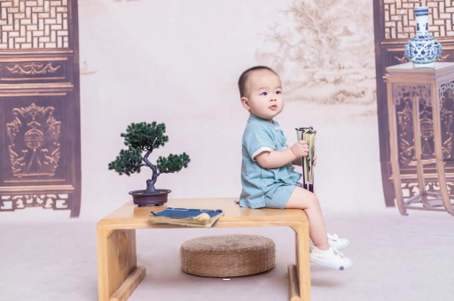 扬中蜡笔小新美伢怀孕